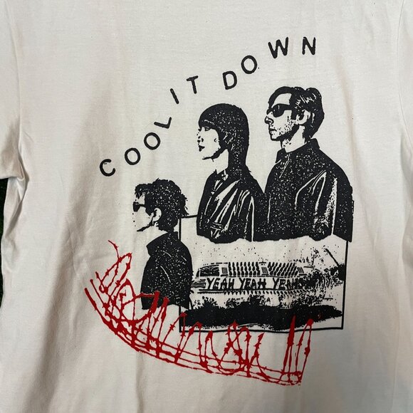 Yeah Yeah Yes Just Like Heaven Rock Tour T-shirt size Extra Large - Picture 2 of 5